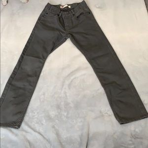 Boys gray Levi jeans.